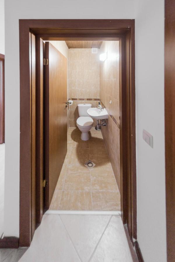 Next To Gondola. Cosy & Elegant 2 Bedroom Apartment In Neon Complex 반스코 외부 사진