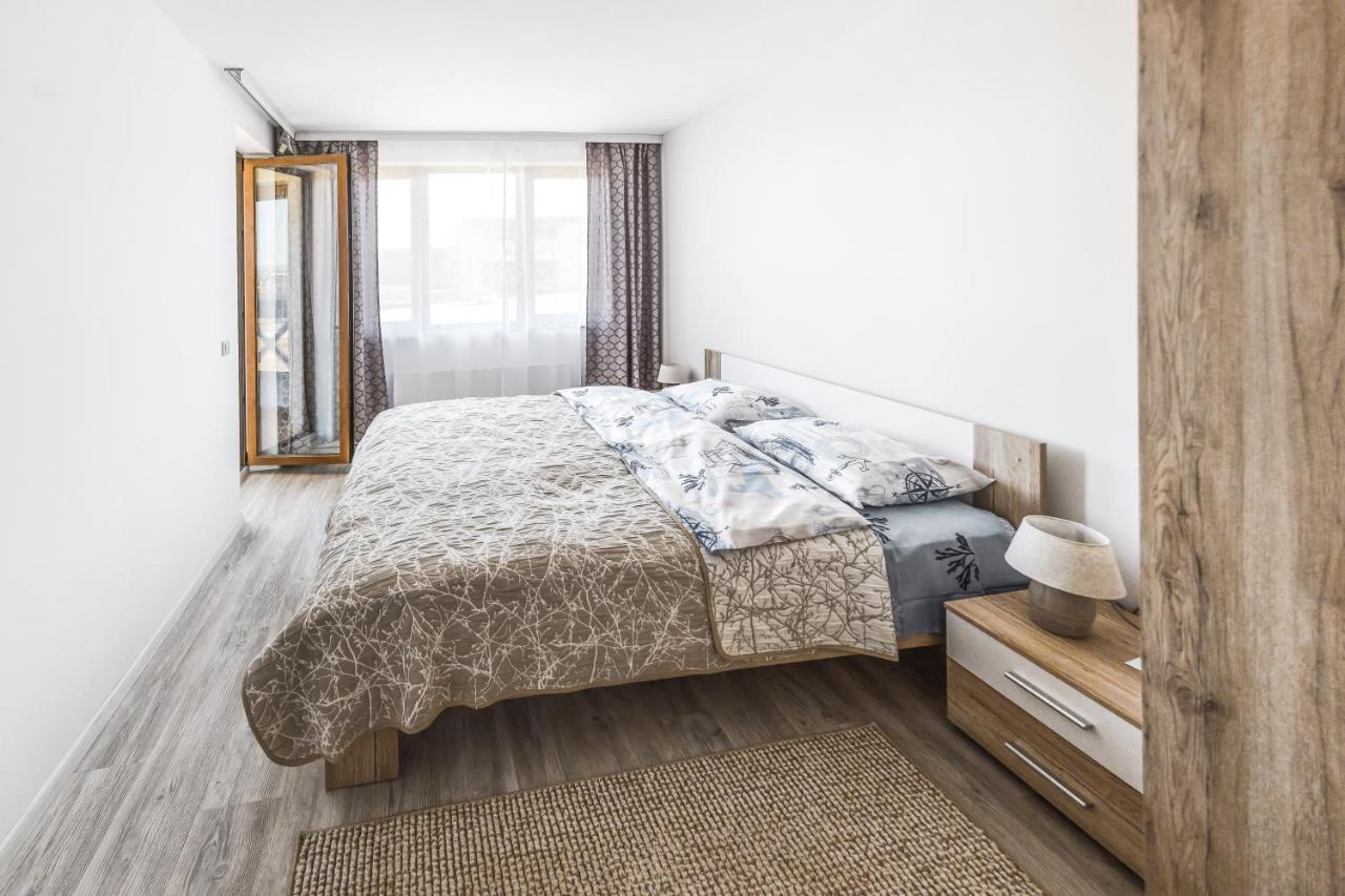 Next To Gondola. Cosy & Elegant 2 Bedroom Apartment In Neon Complex 반스코 외부 사진